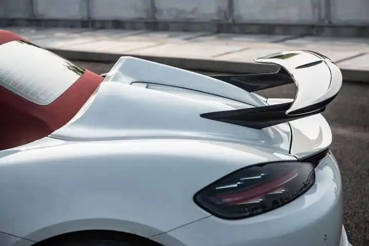 718 Spyder Carbon Fiber Trunk Cover